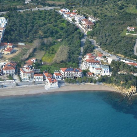 Hotel Korakakis Beach Finikounta Exterior foto
